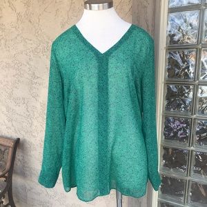 Cabi #5208 Bountiful Blouse.